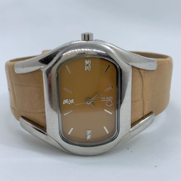 Daisy Fuentes DF/1049 ladies 35mm silver tone Quartz analog watch brown runs - Picture 1 of 5